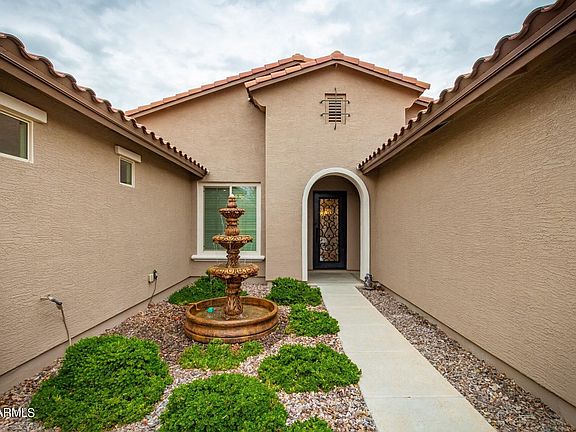 4th image of 2474 E Carob Dr