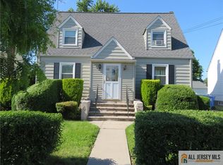 52 Avenel St, Avenel, NJ 07001