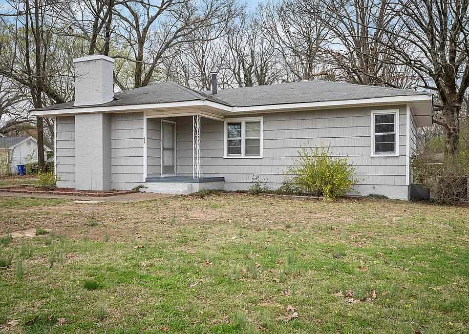 1st image of 326 W Lee Ave