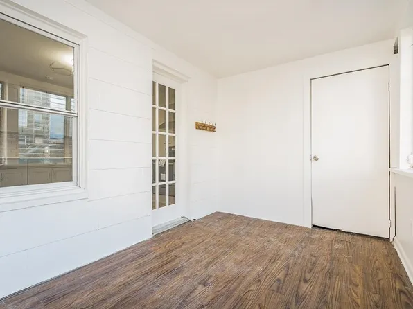 117 Sherman Avenue image 16 of 29