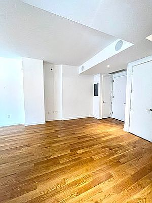 5th image of 54 Noll St APT 464