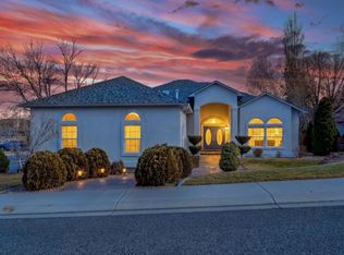 690 Roundup Dr, Grand Junction, CO 81507