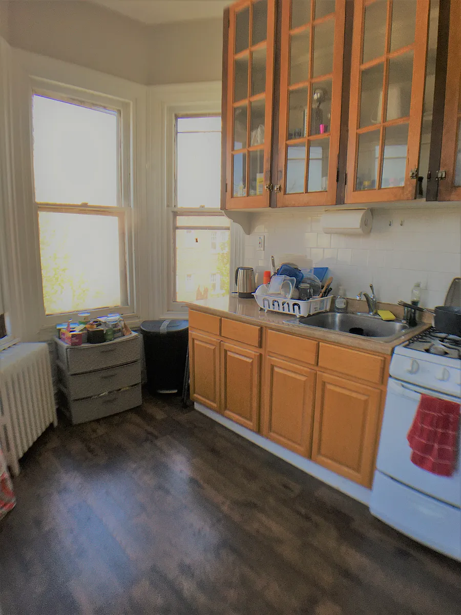 Building Photo - 401 S 40th St #3F