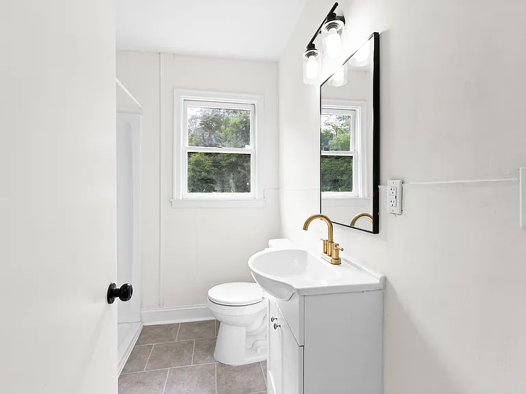 5220 Brenda Dr — Photo 11