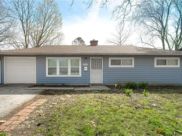 10913 Ewing Ave, Kansas City, MO 64134