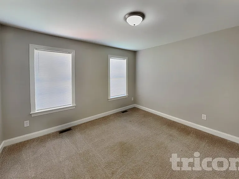 743 Faith St — Photo 10