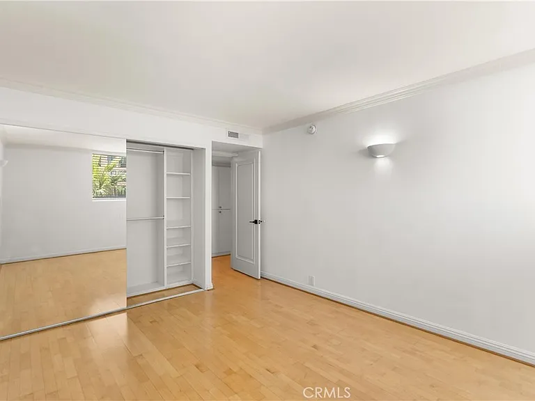 10535 Wilshire #912 — Photo 8