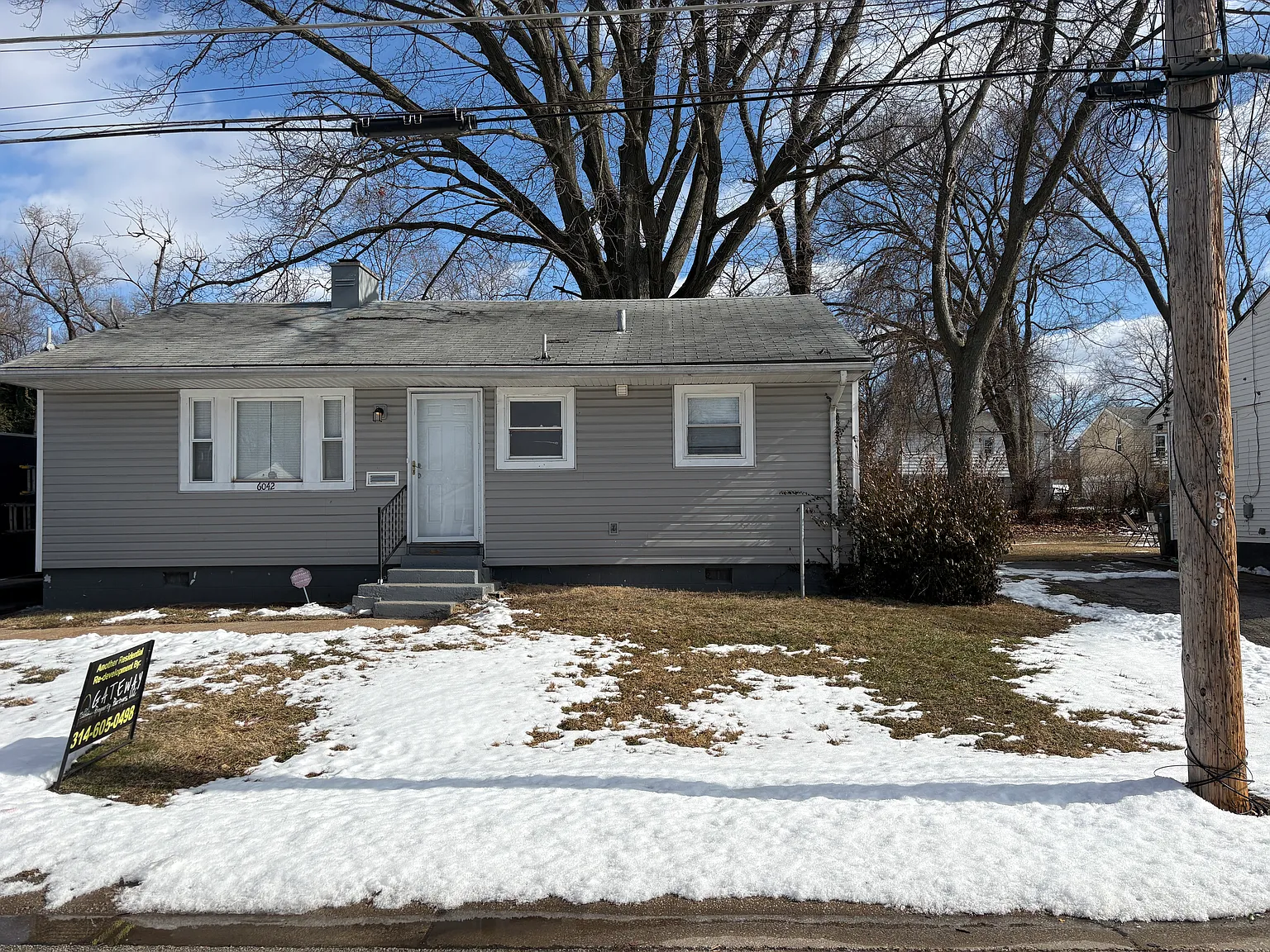 6042 Hancock Ave photo 1