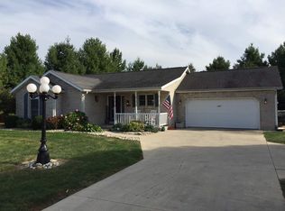 2851 W Cornbread Rd, Muncie, IN 47302