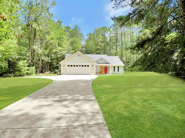 195 Pebble Creek Dr, Covington, GA 30016