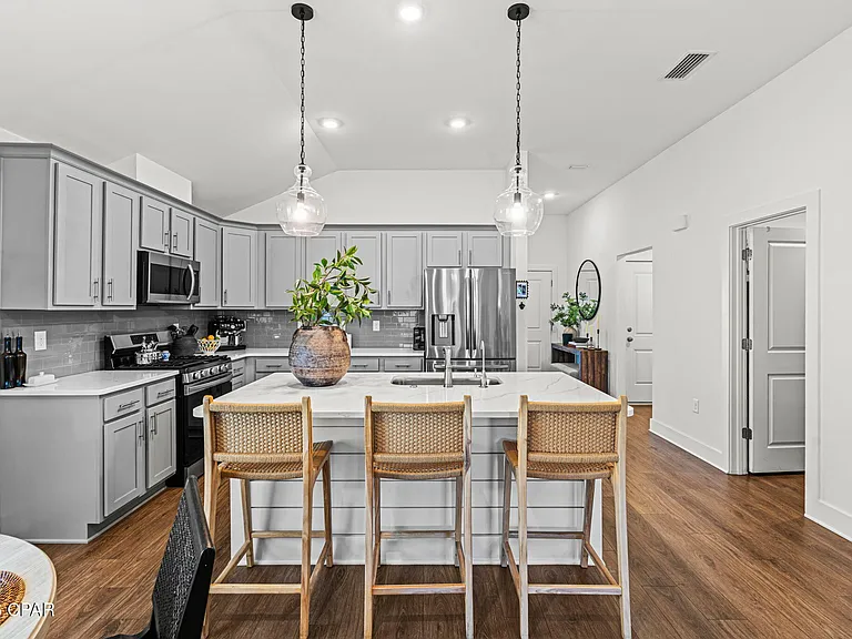 283 Bayou Bend Ln — Photo 9