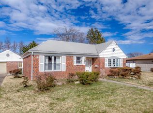 210 Nicholson Rd, Mount Ephraim, NJ 08059