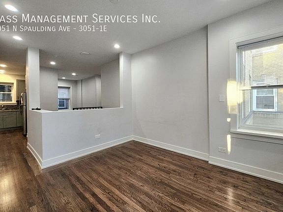 3rd image of 3051 N Spaulding Ave APT 1E