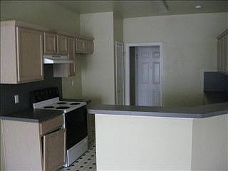 5th image of 2806 Kestrel Dr