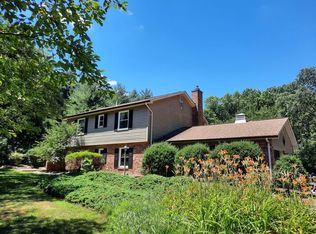2115 Smoky Rd, Huntingtown, MD 20639