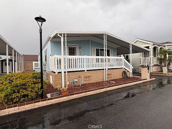 2nd image of 235 Albatross Ln