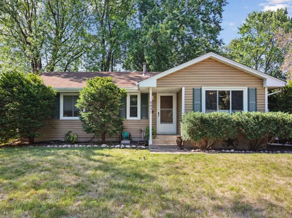 8831 61 1/2 Ave N, New Hope, MN 55428