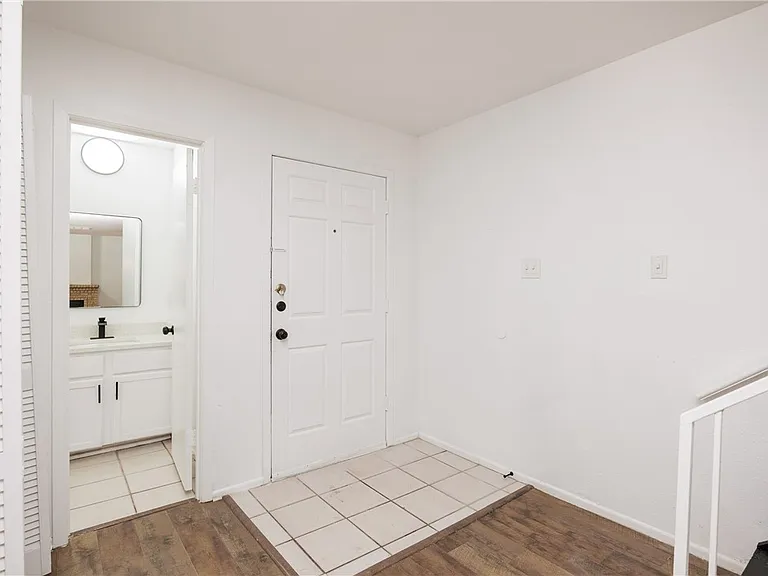 6114 Wilderock Dr #B — Photo 3