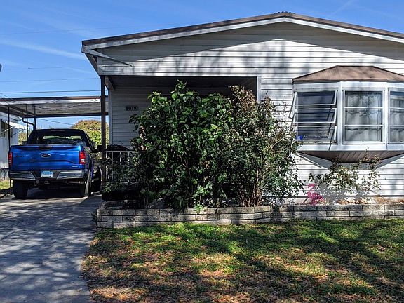 2nd image of 4000 24th St N #1019