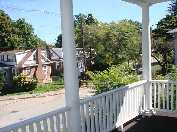 3rd image of 41 Woodward Ave #41