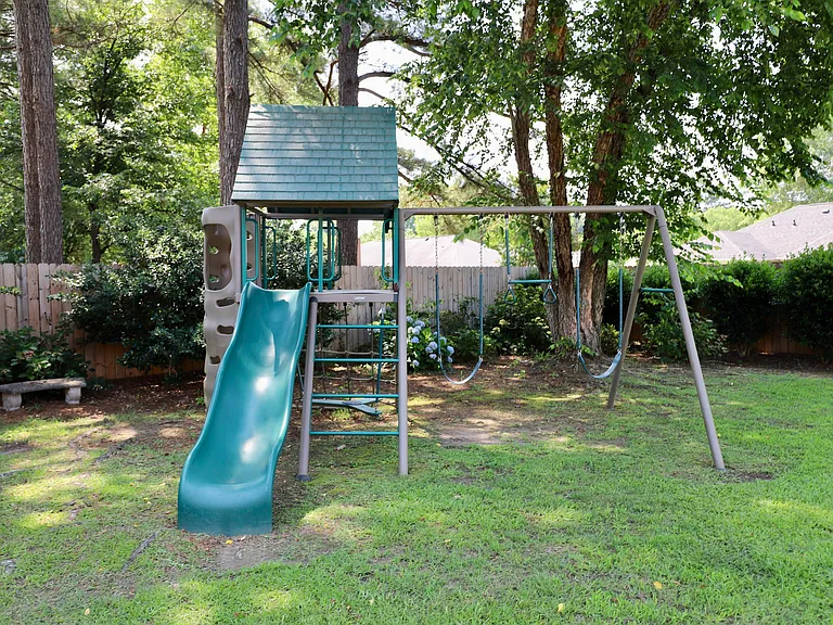 595 Saint Augustine Dr — Photo 106