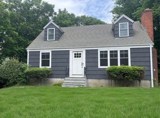 934 Stillson Rd, Fairfield, CT 06824