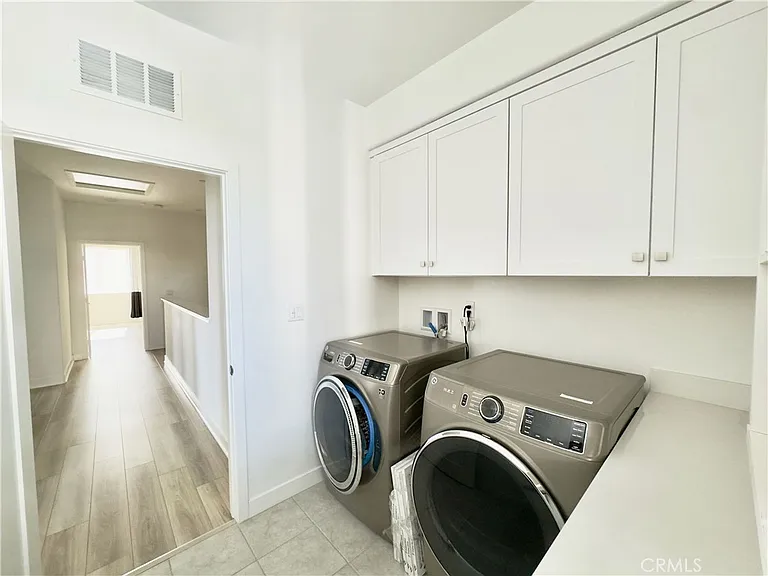 1868 S Westside Dr #28 — Photo 38