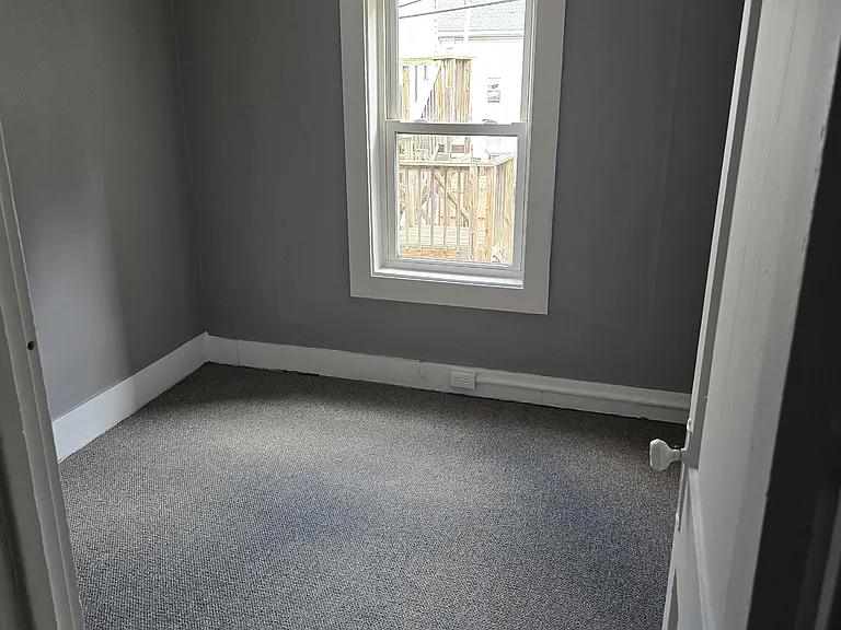 1309 Grant St #1-9 — Photo 5