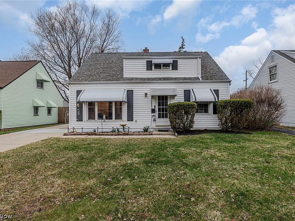 1st image of 26901 Farringdon Ave