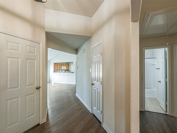 5th image of 2964 Winter Berry Ct