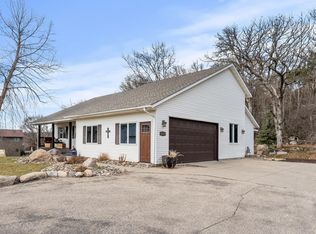 10370 Kimberly Ct S, Cottage Grove, MN 55016