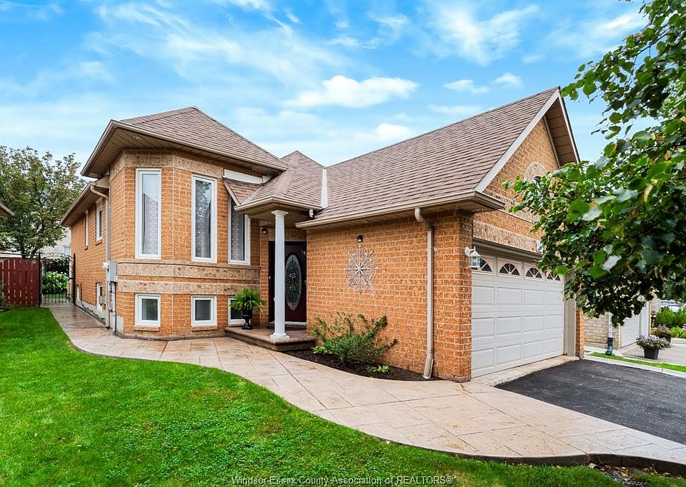 1st image of 43 Springview Dr