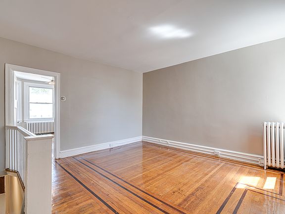 2nd image of 5628 N Sydenham St Floor 2