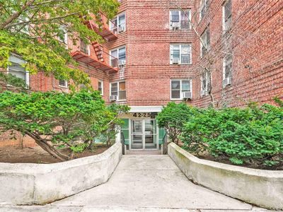 42-25 80th Street #1F, Elmhurst, NY, 11373