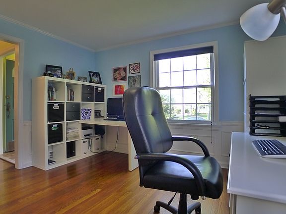 can convert to formal dining