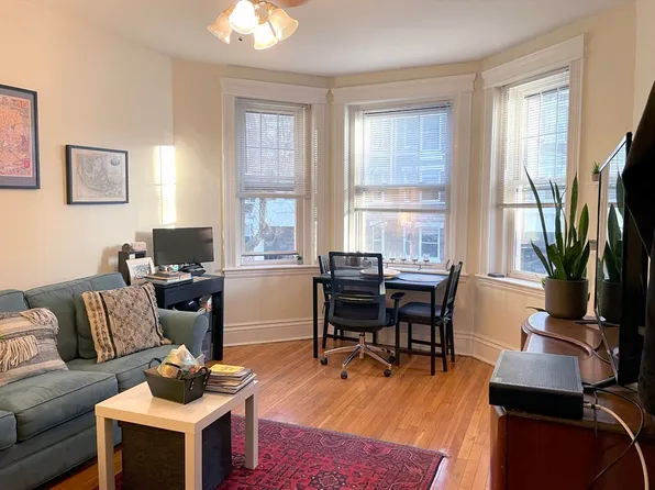 35 Queensberry St APT 7, Boston, MA 02215