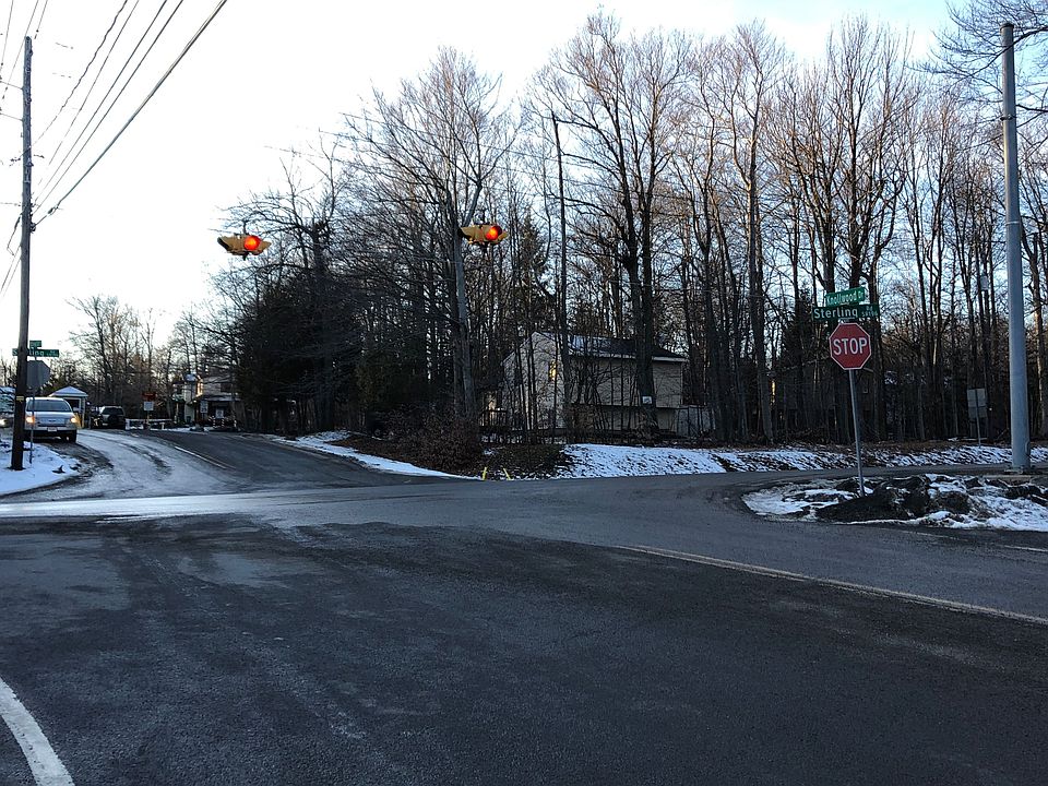 2nd image of 6070 Boardwalk Dr