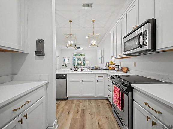 4th image of 7550 Lasalle Ave APT 103