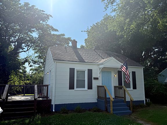 3rd image of 2422 Caddie Ln