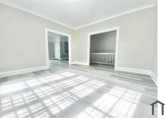 240 S New Hampshire Ave — Photo 12