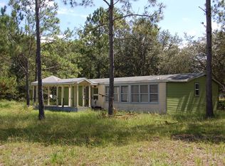 465 NE 158th St, Old Town, FL 32680