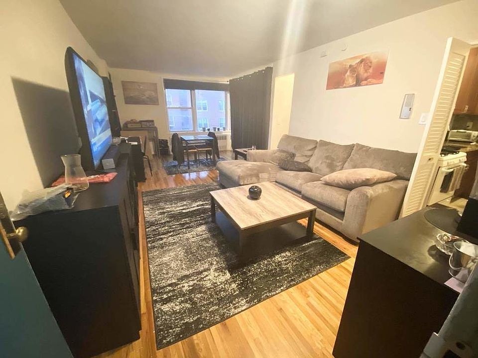 1st image of 11048 72nd Ave APT 4D