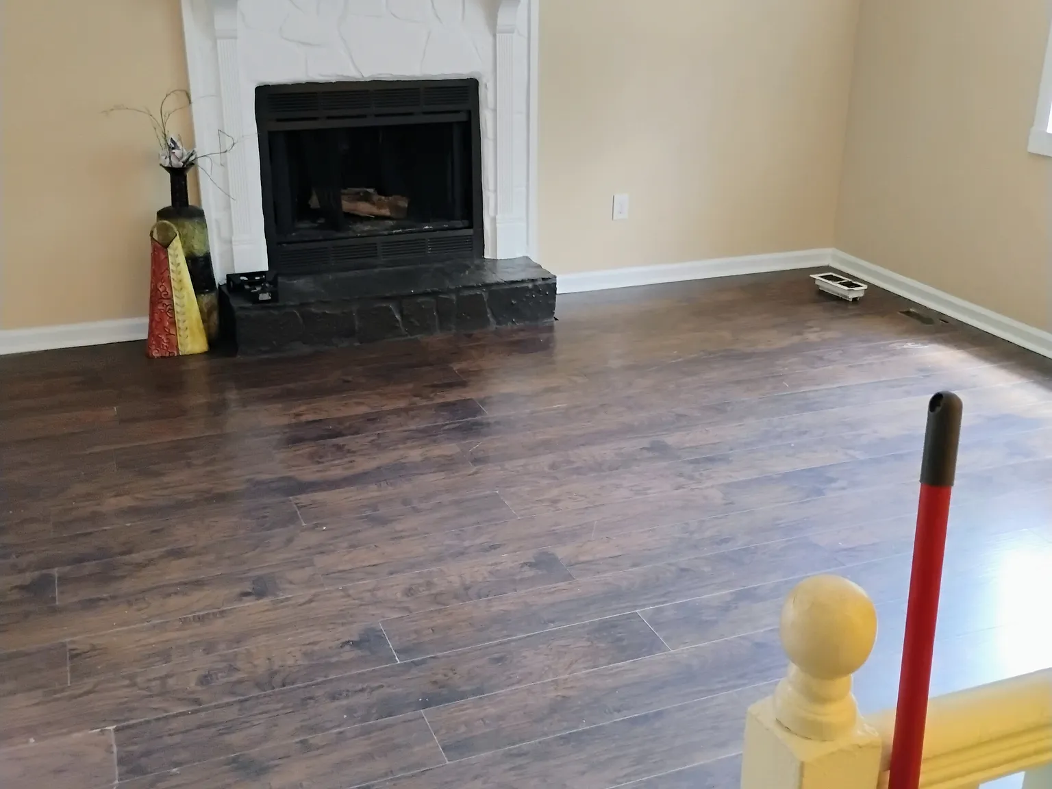 4 bed, 2.0 bath, 1686 sqft, $1,800 — Photo 3