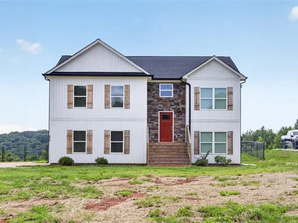 979 Dortch Rd, Eastanollee, GA 30538