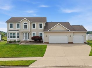 2275 Cyprus Dr SE, Massillon, OH 44646