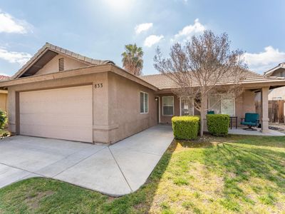 833 Greenwood Meadow Ln, Bakersfield, CA, 93308