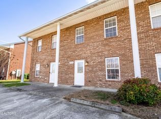 2420 Hallerins Ct, Maryville, TN 37801