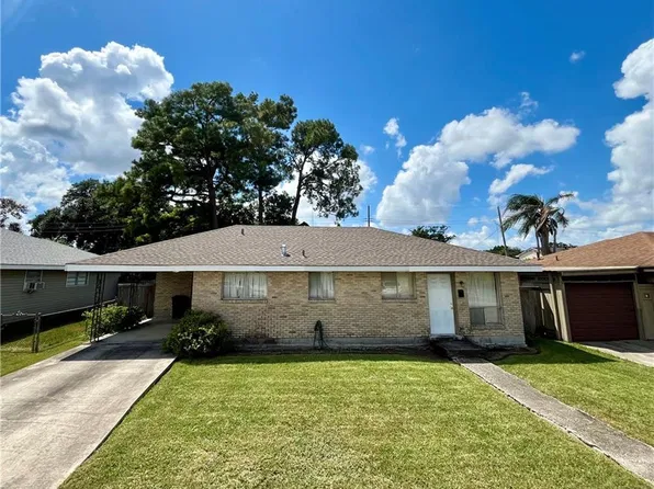 564 Deerfield Rd, Gretna, LA 70056