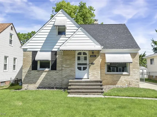 8204 Southington Dr, Parma, OH 44129