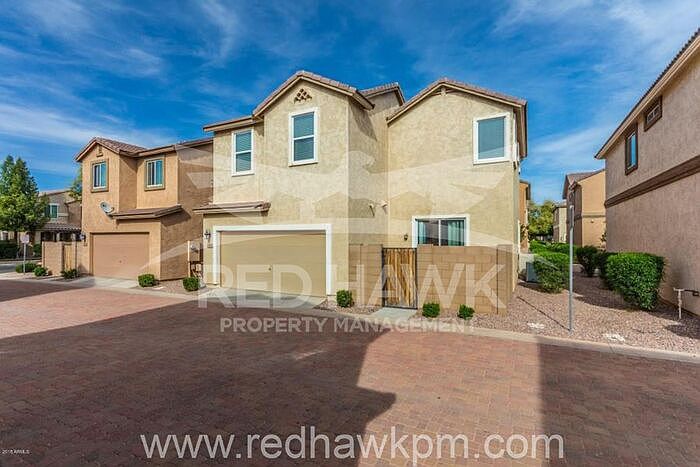 1st image of 4059 E Oakland St